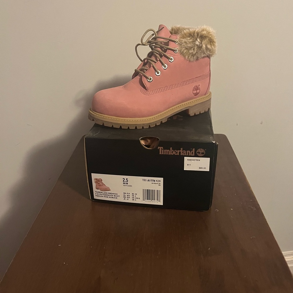 Timberland Pink and Tan Boots with Fur Lining and Rubber Sole